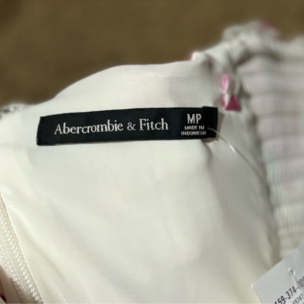 🍃🍓Organza Tiered Strapless Mini Dress Abercrombie & Fitch - Picture 4 of 9